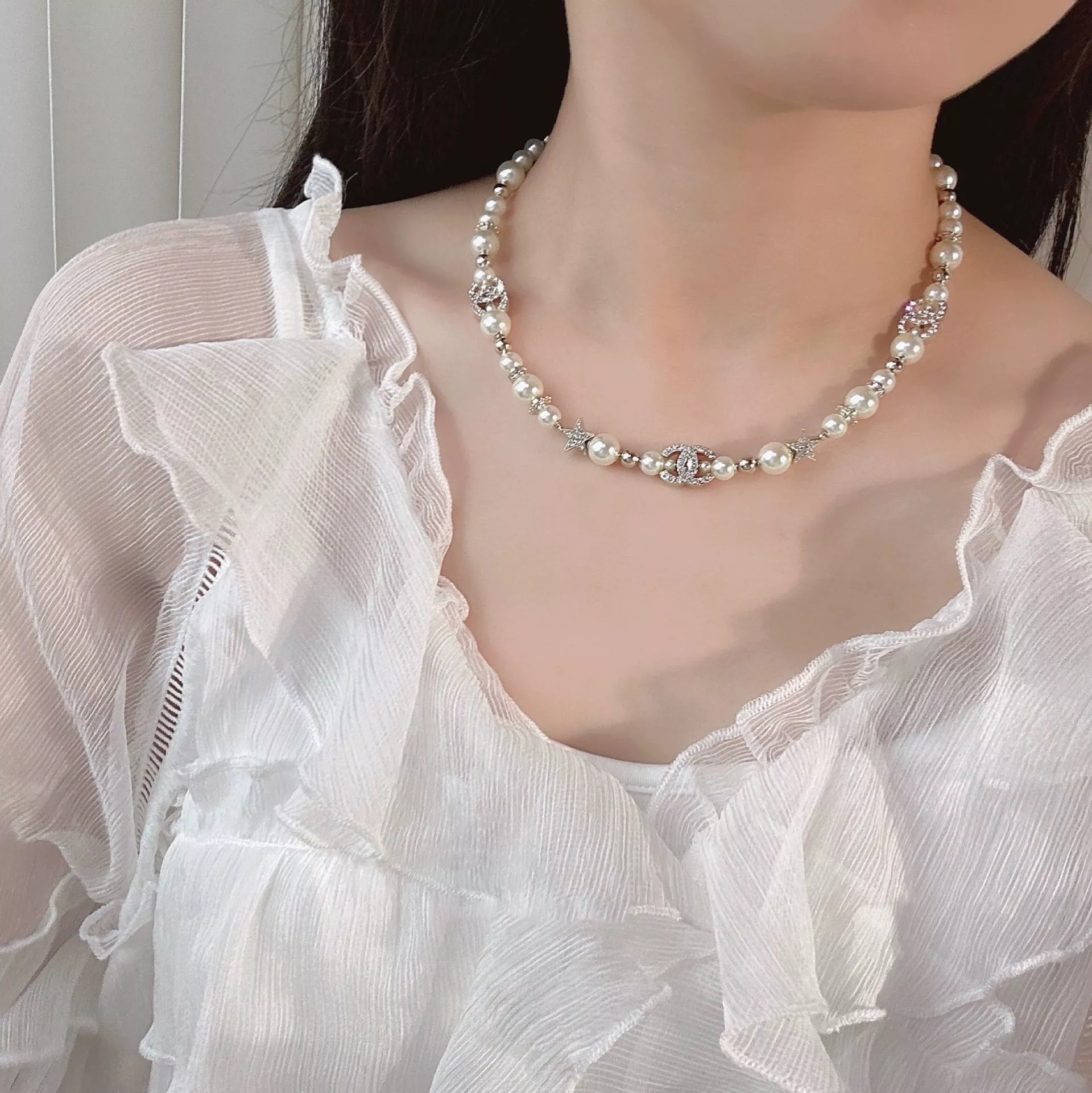 샤넬 진주 장식 더블씨 스타 초커 상세 이미지 19