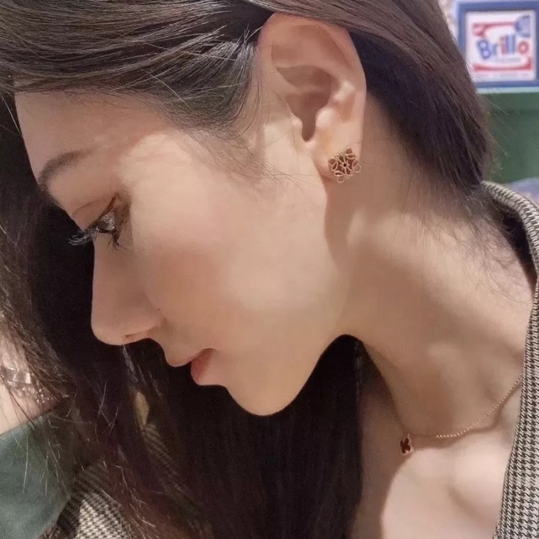 로에베 로고 입체 월병 이어링 상세 이미지 9