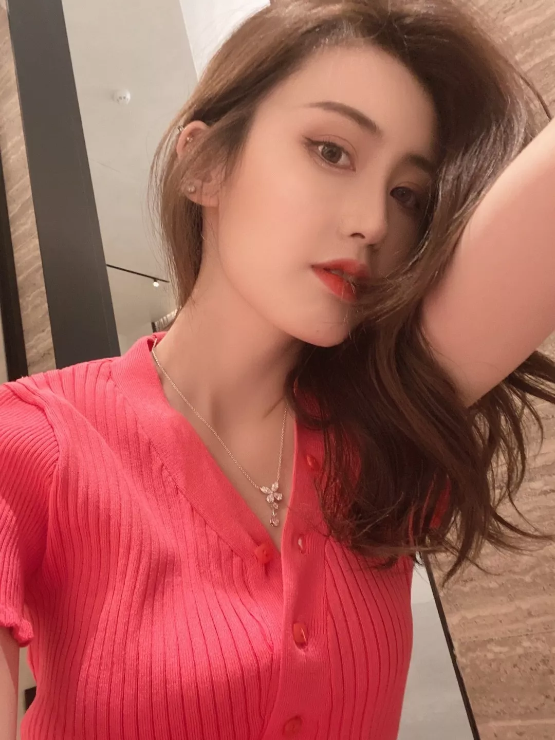 그라프 버터플라이 드롭 목걸이 상세 이미지 10