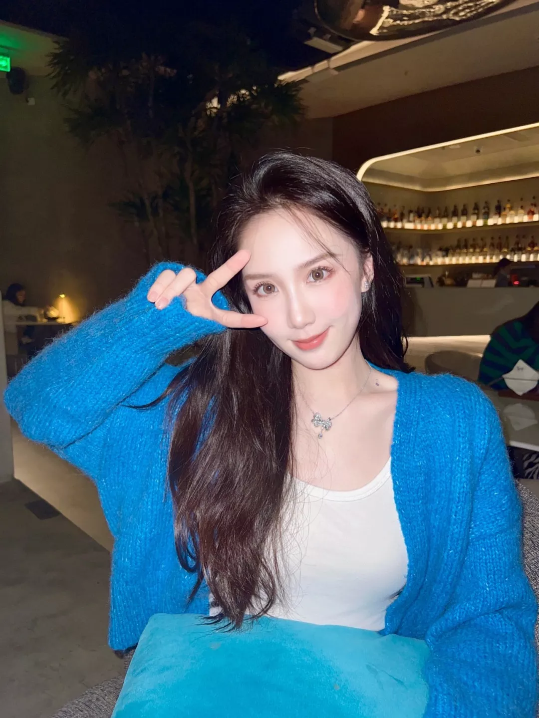 그라프 리본 모티브 다이아 펜던트 상세 이미지 28