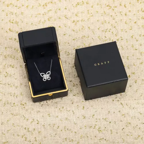 그라프 버터플라이 다이아 체인 목걸이