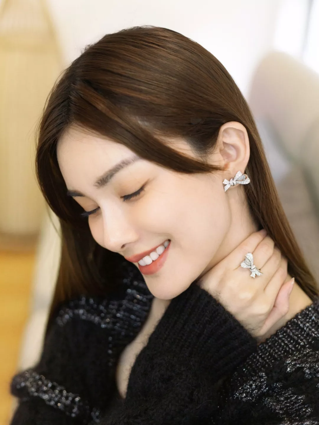그라프 틸다스보우 리본 이어링 상세 이미지 17