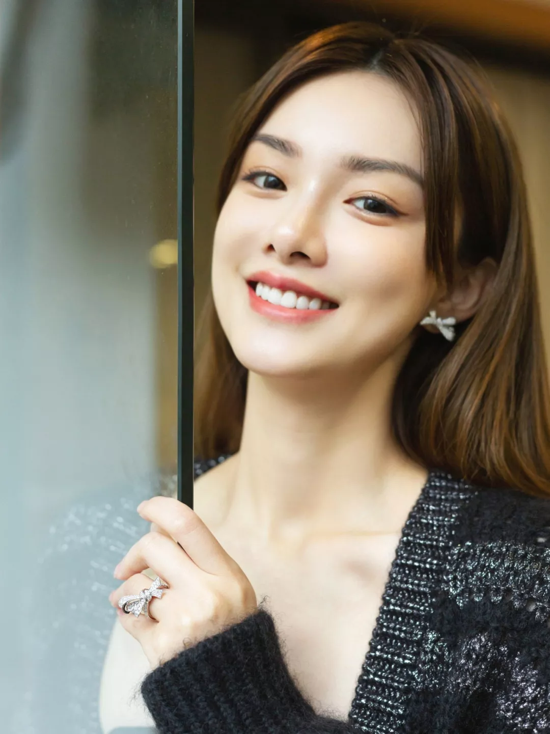 그라프 틸다스보우 리본 이어링 상세 이미지 18
