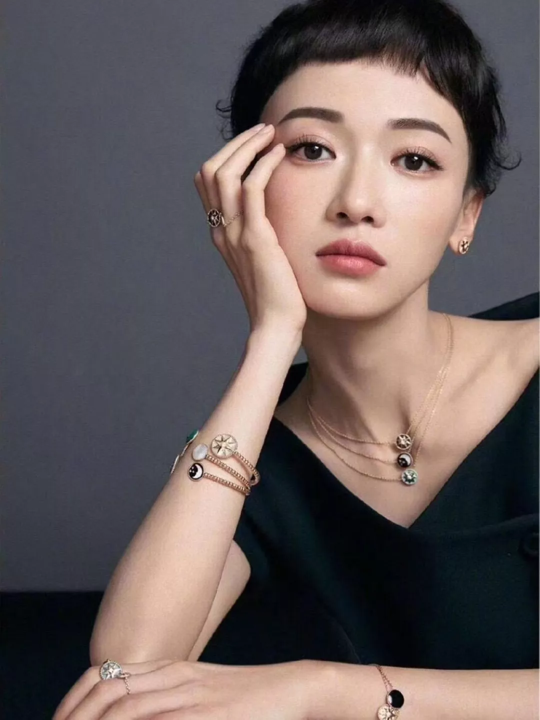 디올 로즈셀레스트 양면 펜던트 목걸이 상세 이미지 17