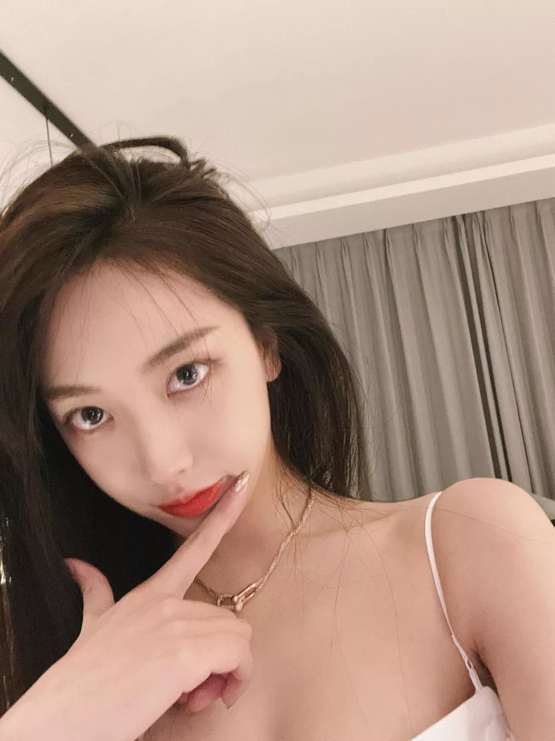 티파니앤코 더블 링크 큐빅 체인 목걸이 상세 이미지 17