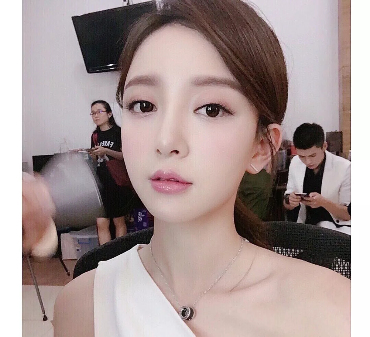 불가리 레드 참 실버 체인 네크리스 상세 이미지 21