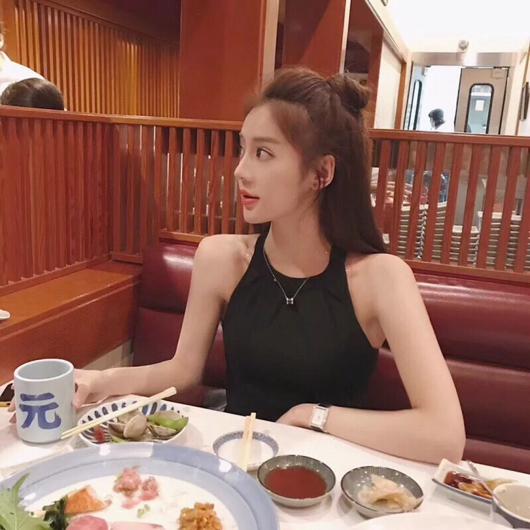 불가리 레드 참 실버 체인 네크리스 상세 이미지 15