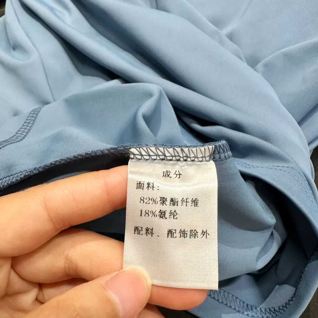 데상트 반집업 아웃도어 긴소매 상의 상세 이미지 10