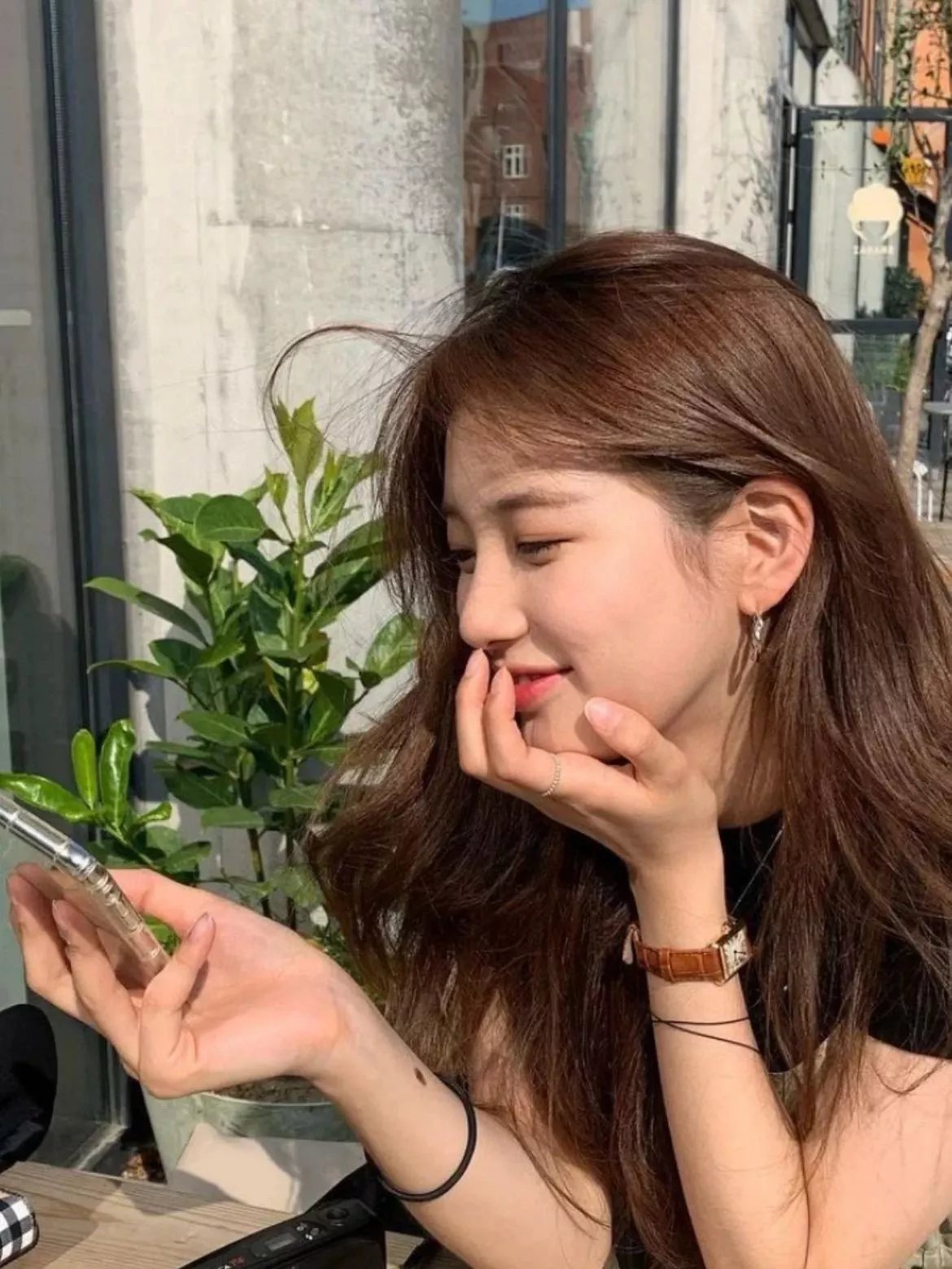 까르띠에 탱크 시리즈 가죽 스트랩 쿼츠 시계 상세 이미지 37