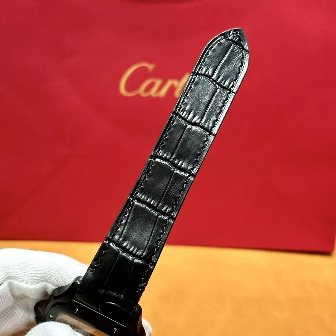 까르띠에 산토스 블랙 워치 상세 이미지 22