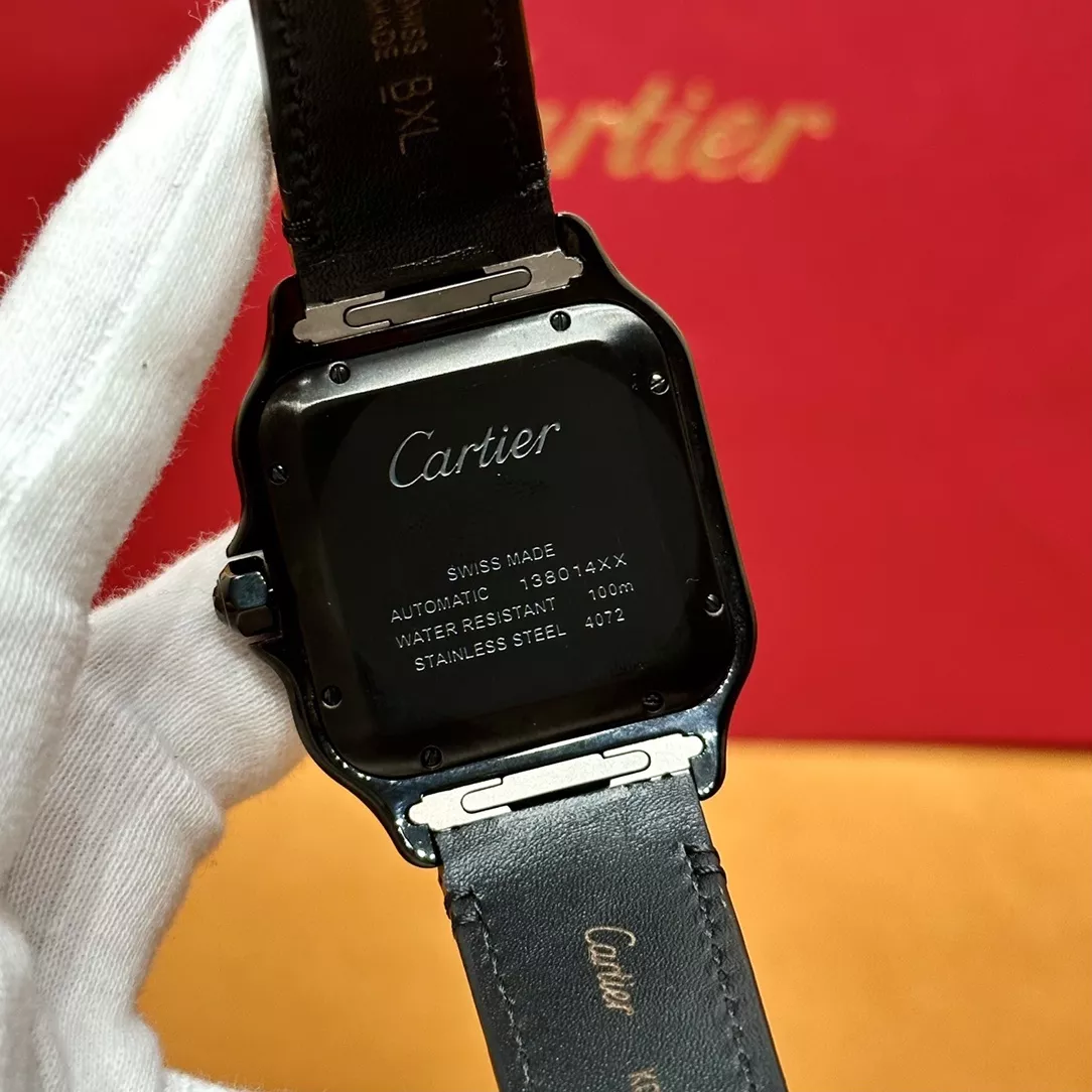까르띠에 산토스 블랙 워치 상세 이미지 4