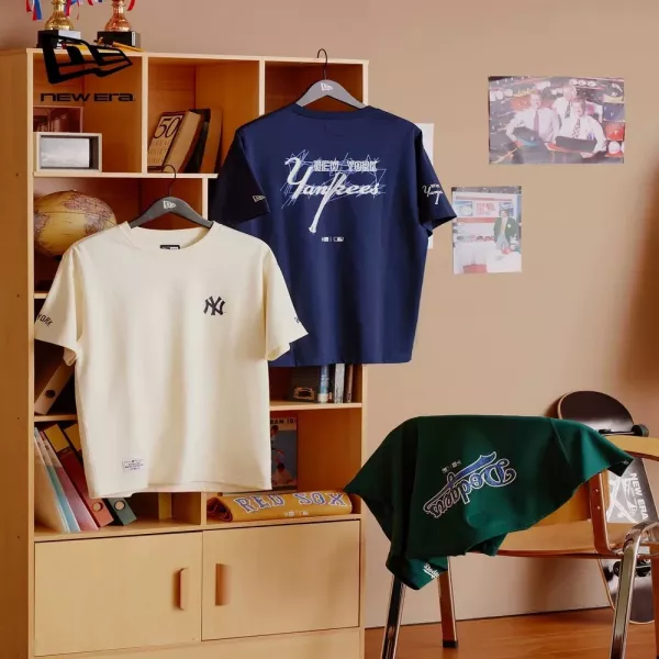 뉴에라 MLB 베이직 프린트 반소매 티셔츠