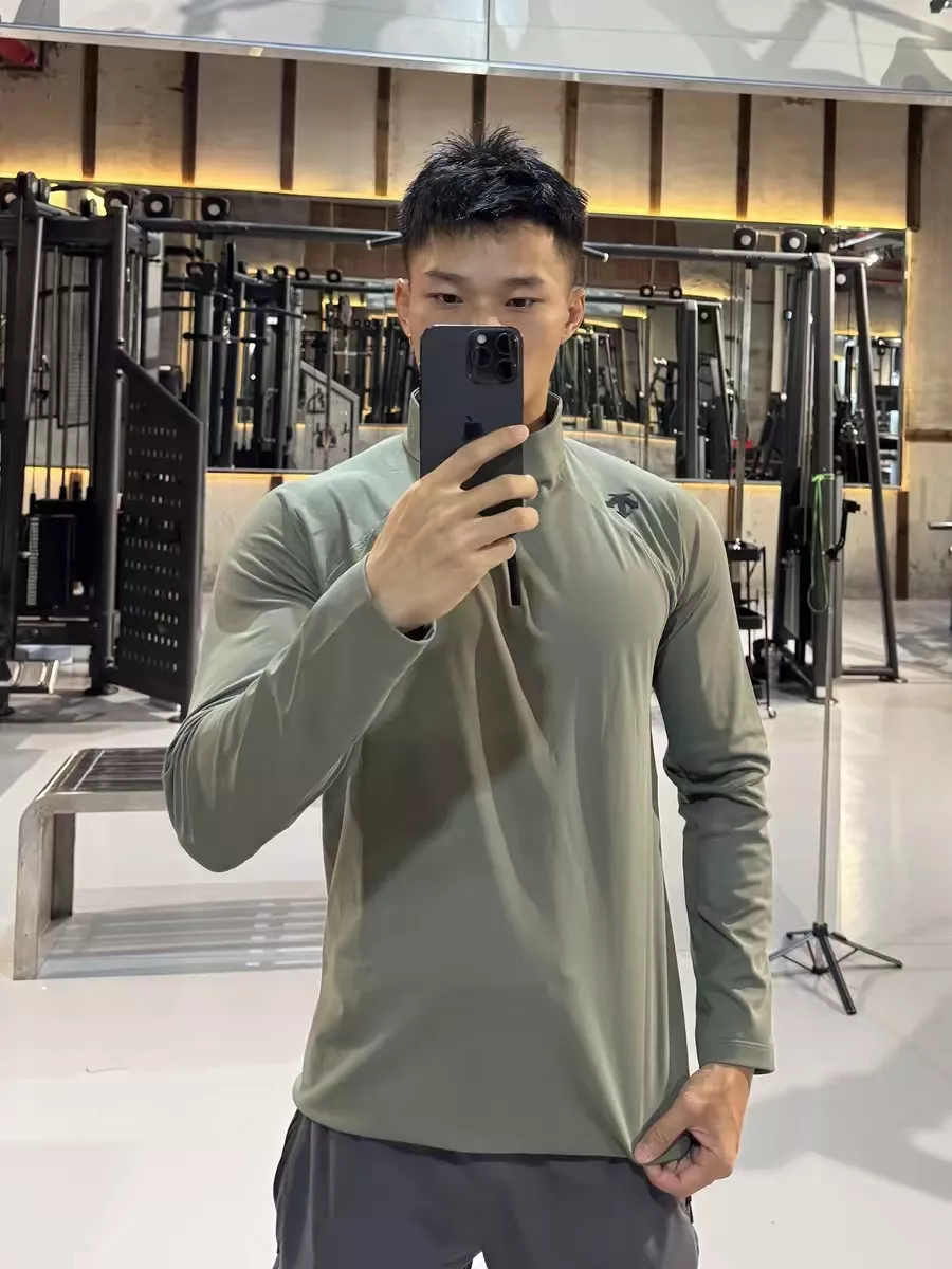 데상트 아웃도어 반집업 스탠드넥 상의 상세 이미지 30