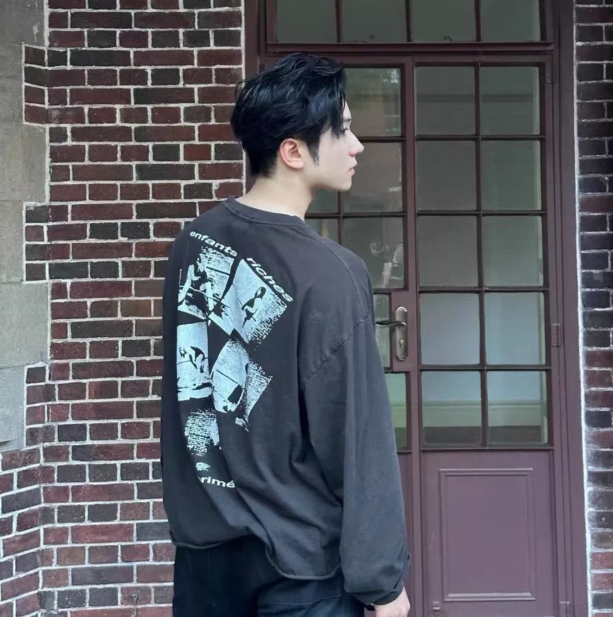 이알디 워싱 프린트 박시핏 긴소매 상의 상세 이미지 31