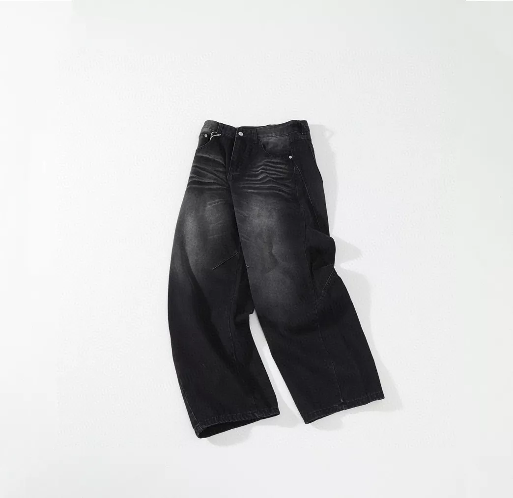 발렌시아가 빈티지 워시 절개 커브드 데님 팬츠 상세 이미지 3