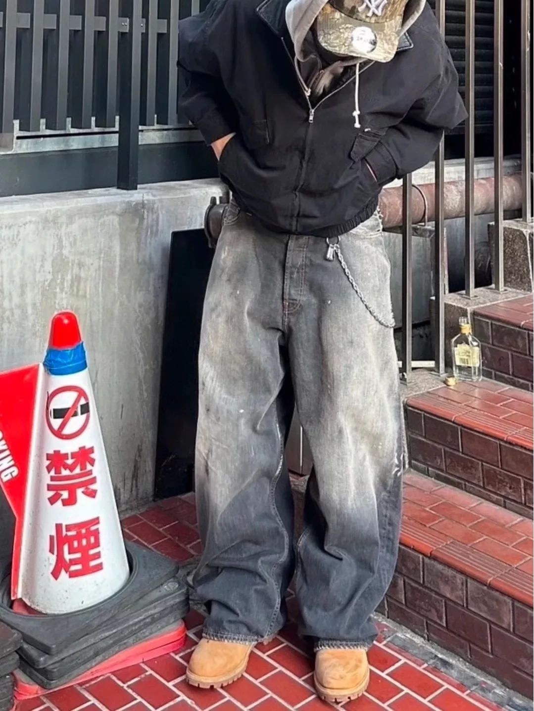 노브랜드 핸드 페인팅 워싱 배기 데님 팬츠 상세 이미지 24