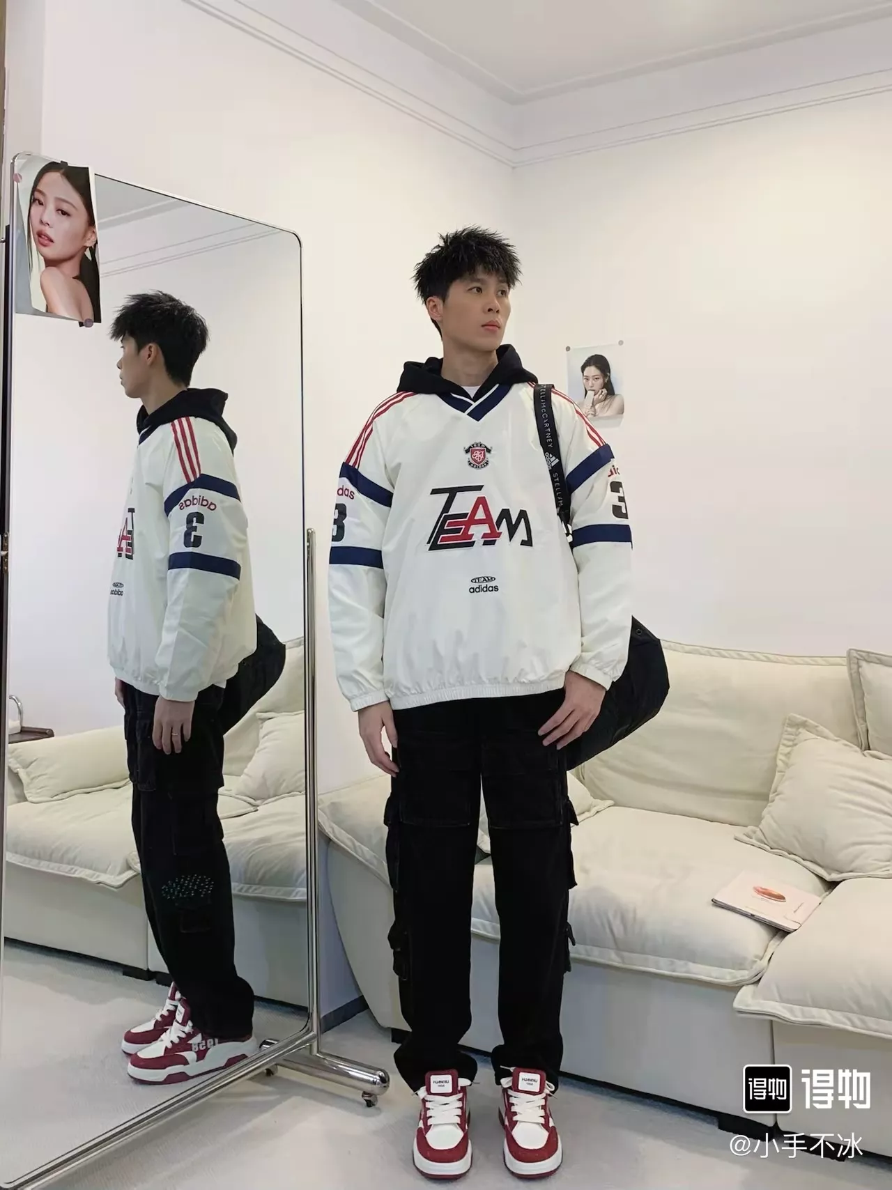 아디다스 팀 우븐 브이넥 풀오버 상세 이미지 30