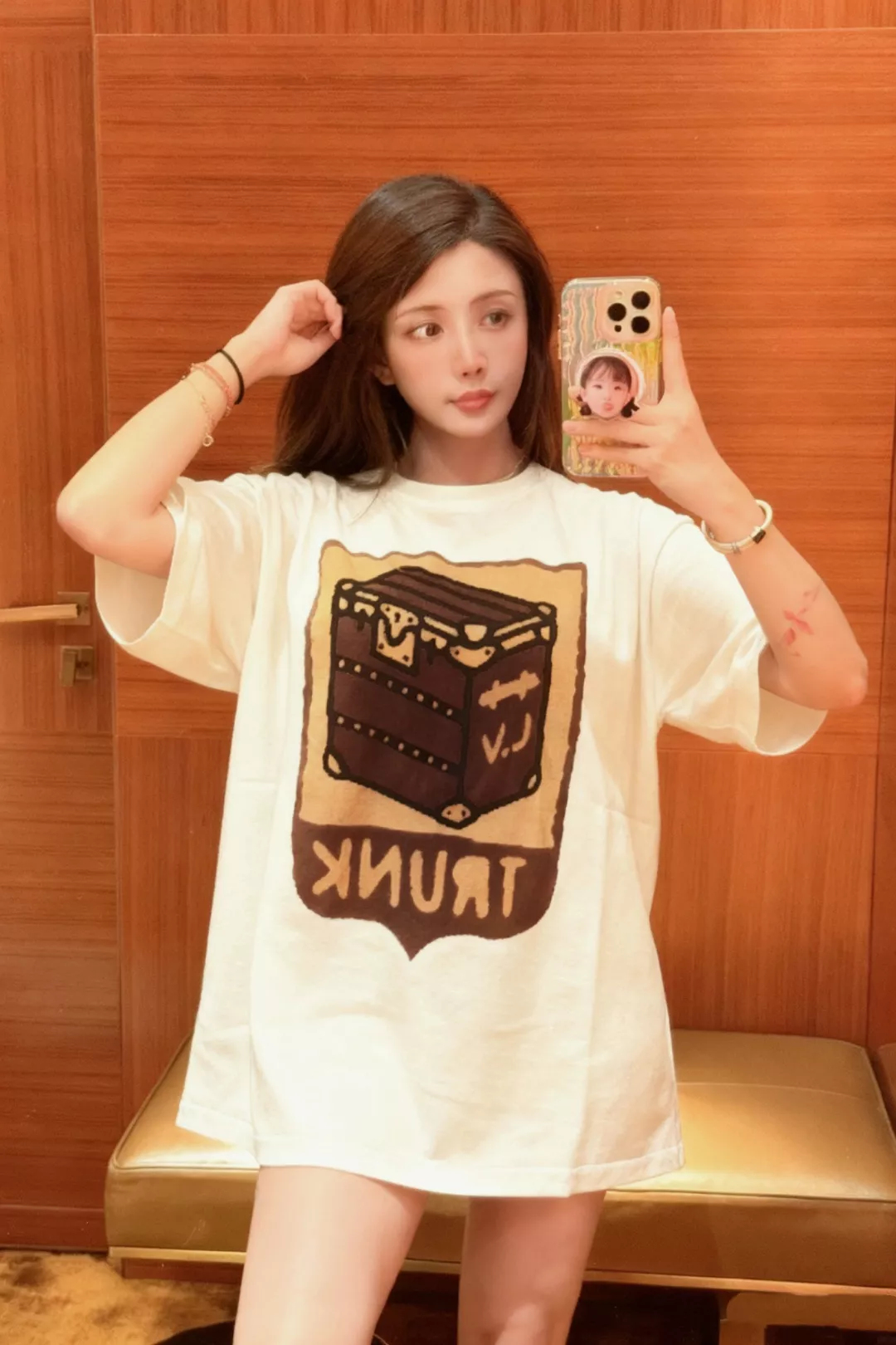 루이비통 트렁크 자카드 플라워 니트 반소매 상세 이미지 16