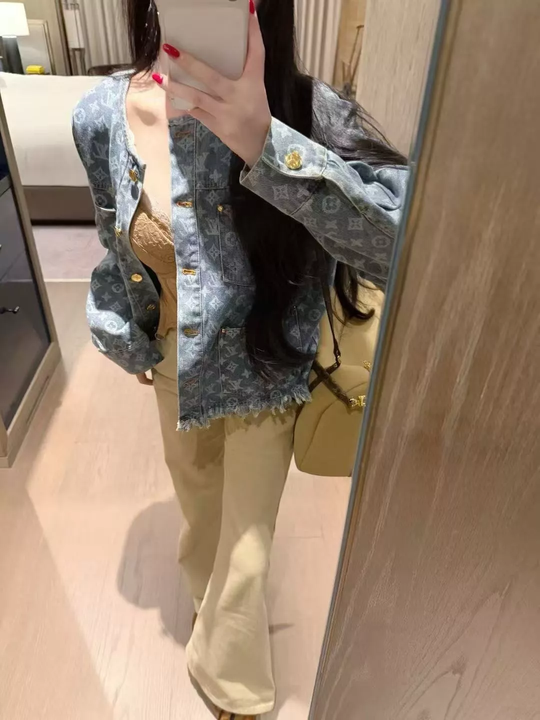 루이비통 로고 자카드 프린지 데님 재킷 상세 이미지 14