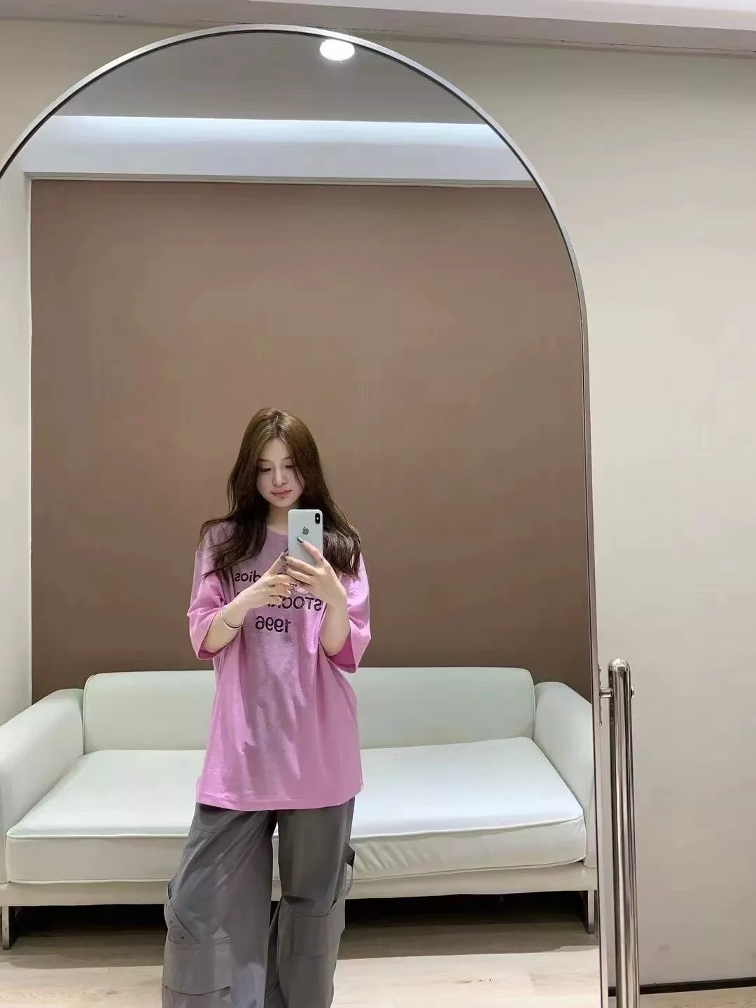 아크네스튜디오 빈티지 로고 프린트 반소매 티셔츠 상세 이미지 17