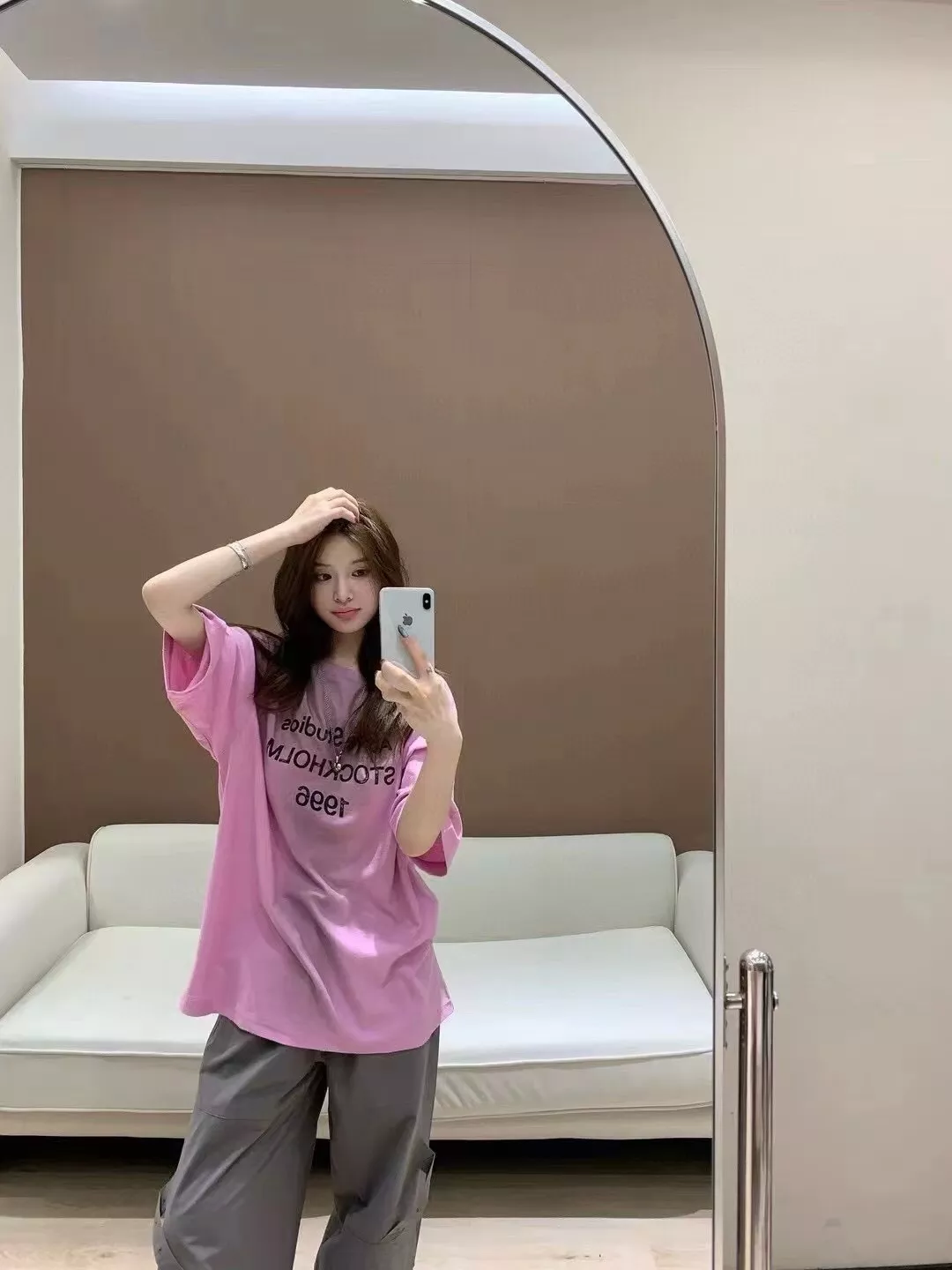 아크네스튜디오 빈티지 로고 프린트 반소매 티셔츠 상세 이미지 21
