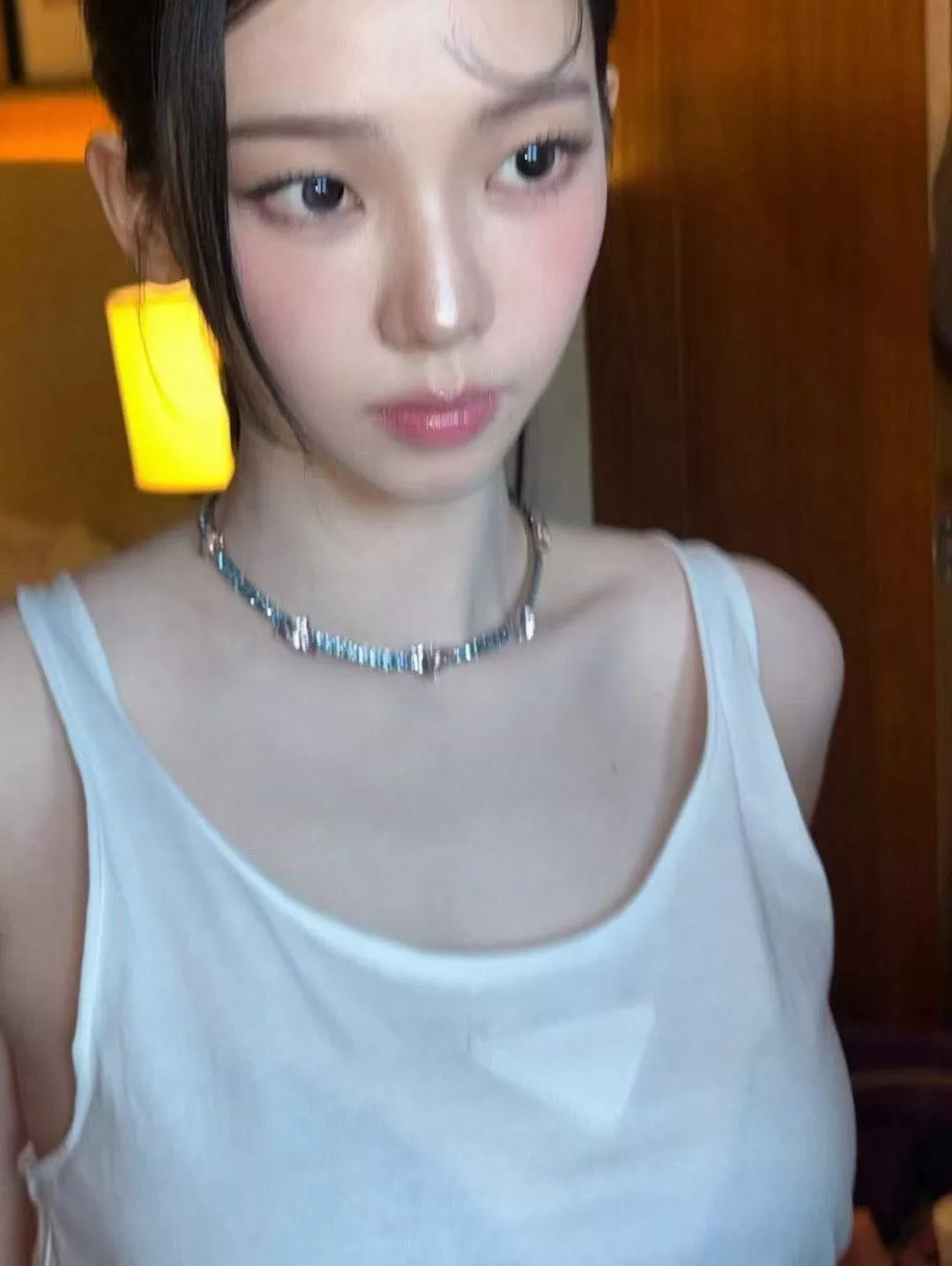 프라다 삼각 자수 패치 코튼 이너 나시 상세 이미지 26