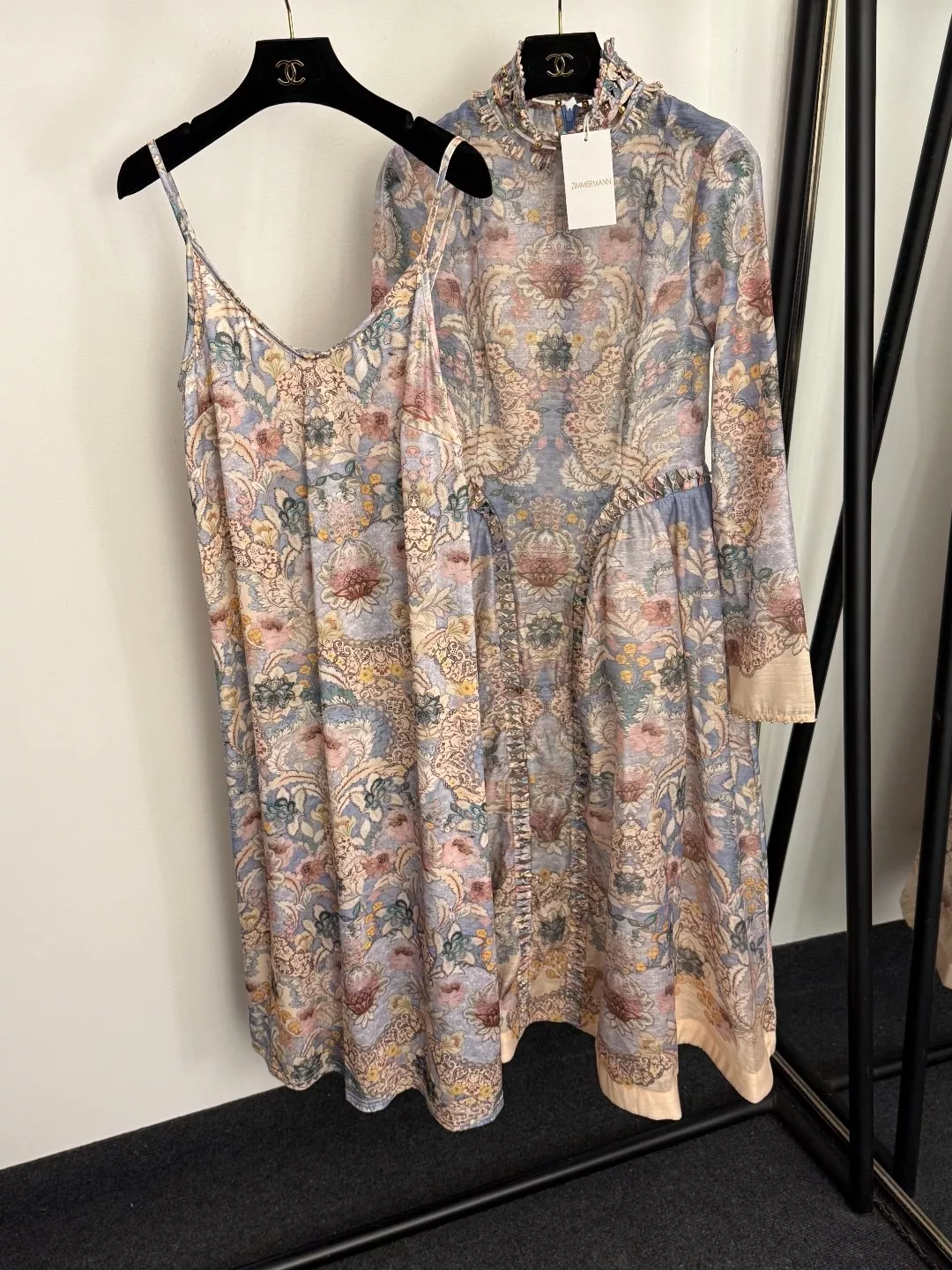 짐머만 플로럴 프린트 리본 하이넥 롱 원피스 상세 이미지 3