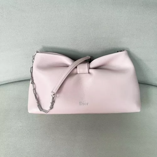 디올 디보우 미디엄 체인 백