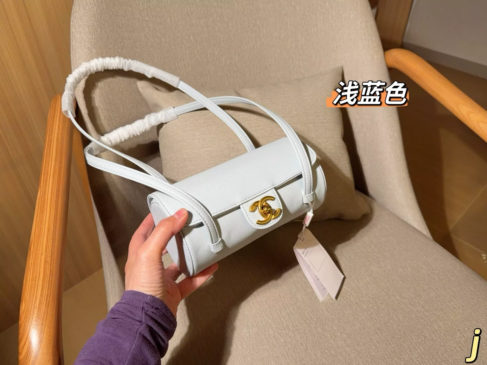 샤넬 프레피코코 원통 언더암백 상세 이미지 21