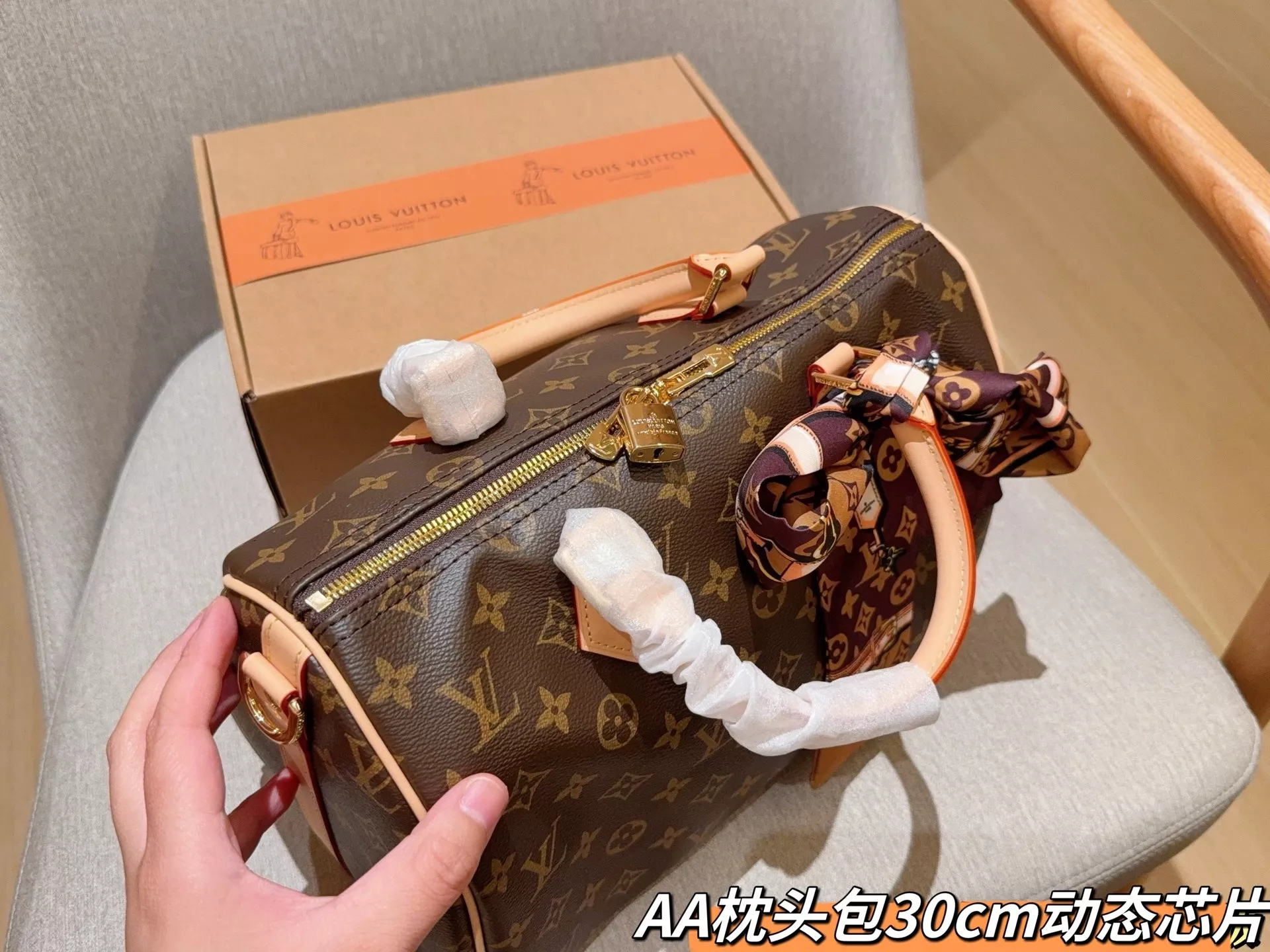 루이비통 스피디 30 모노그램 핸드백 상세 이미지 7