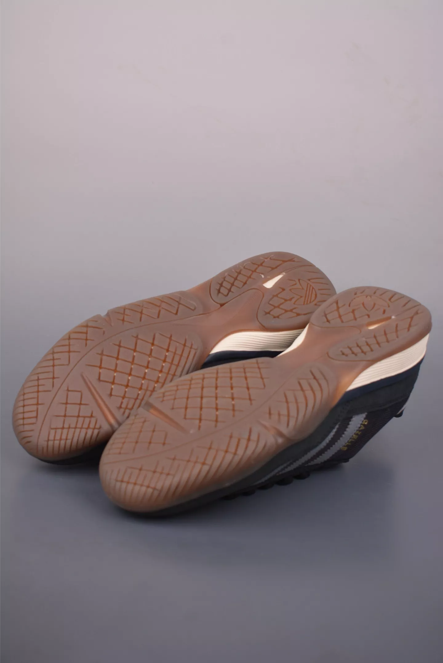 아디다스 가젤 살라 레트로 캐주얼 스니커즈 상세 이미지 3