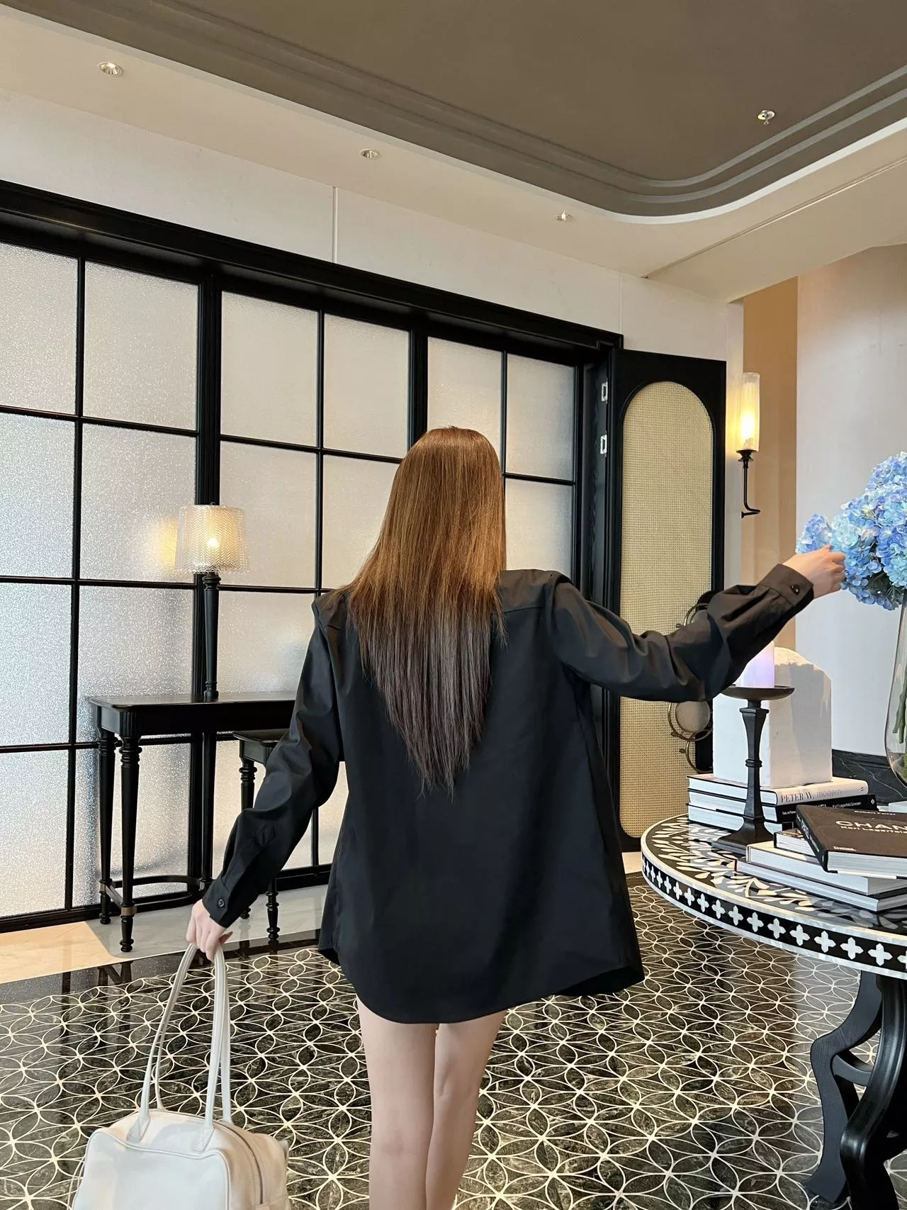 셀린느 포니 자수 긴소매 셔츠 상세 이미지 28