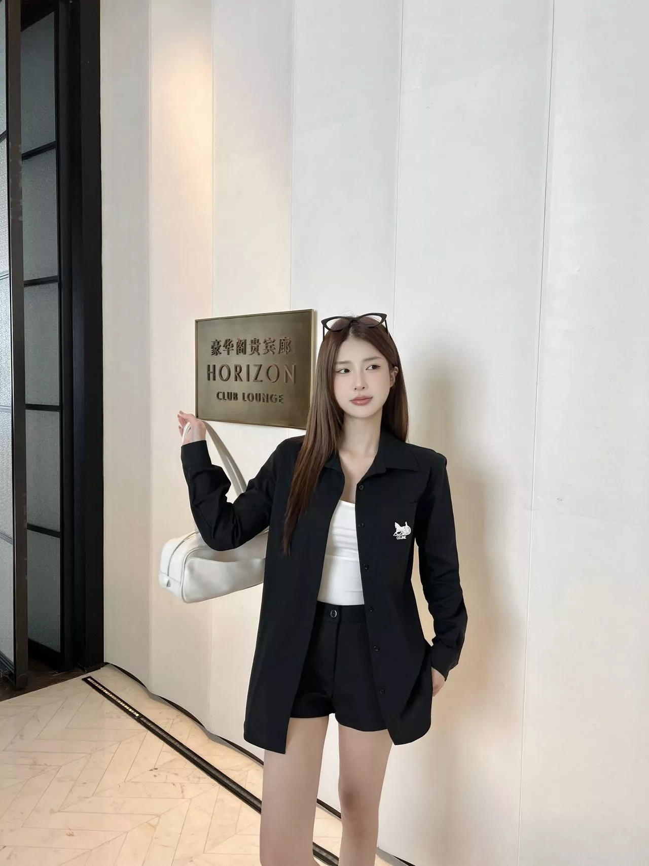 셀린느 포니 자수 긴소매 셔츠 상세 이미지 20