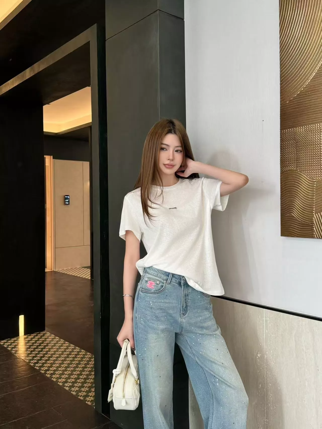 샤넬 자수 로고 와이드 데님 팬츠 상세 이미지 15
