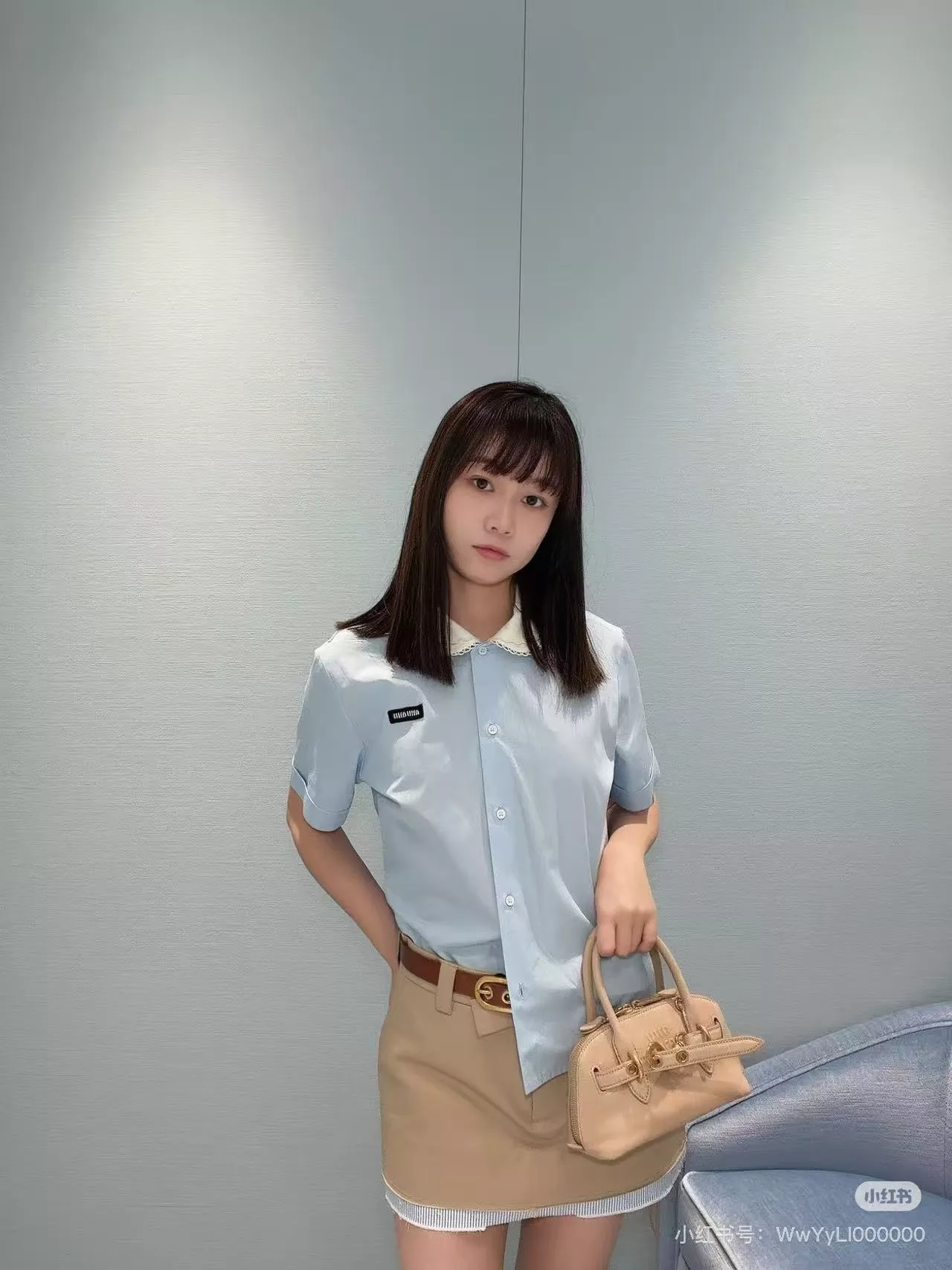 미우미우 블루 퍼프 카라 반소매 셔츠 상세 이미지 17