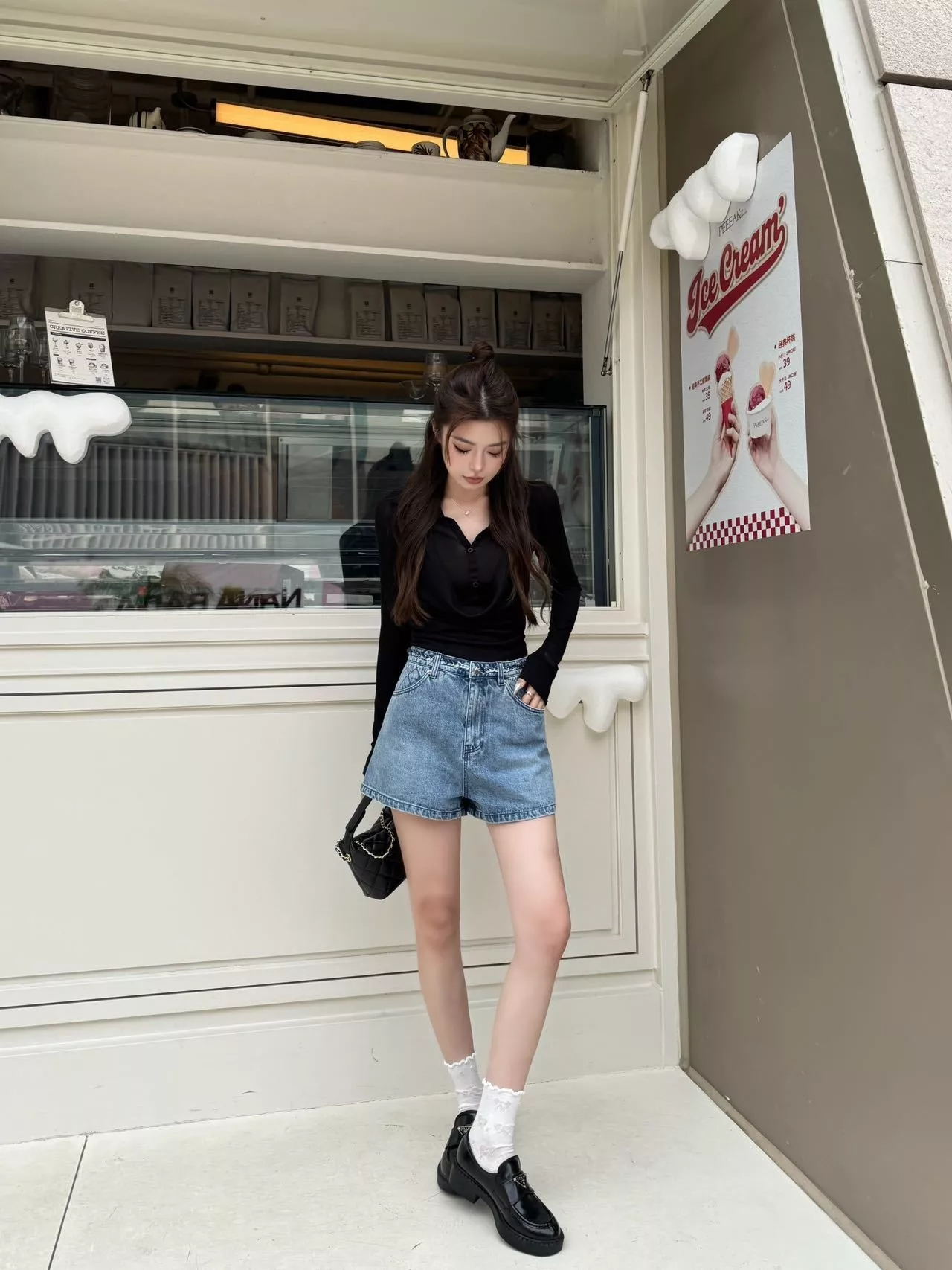 샤넬 퀼팅 포켓 워싱 데님 쇼츠 상세 이미지 12