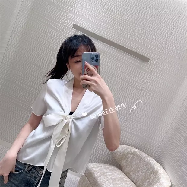 노브랜드 오픈백 스트랩 반소매 셔츠 상세 이미지 46