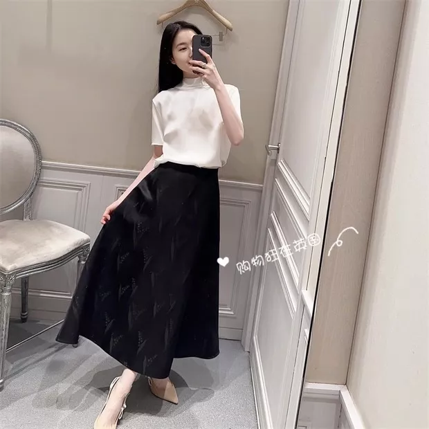 노브랜드 오픈백 스트랩 반소매 셔츠 상세 이미지 40