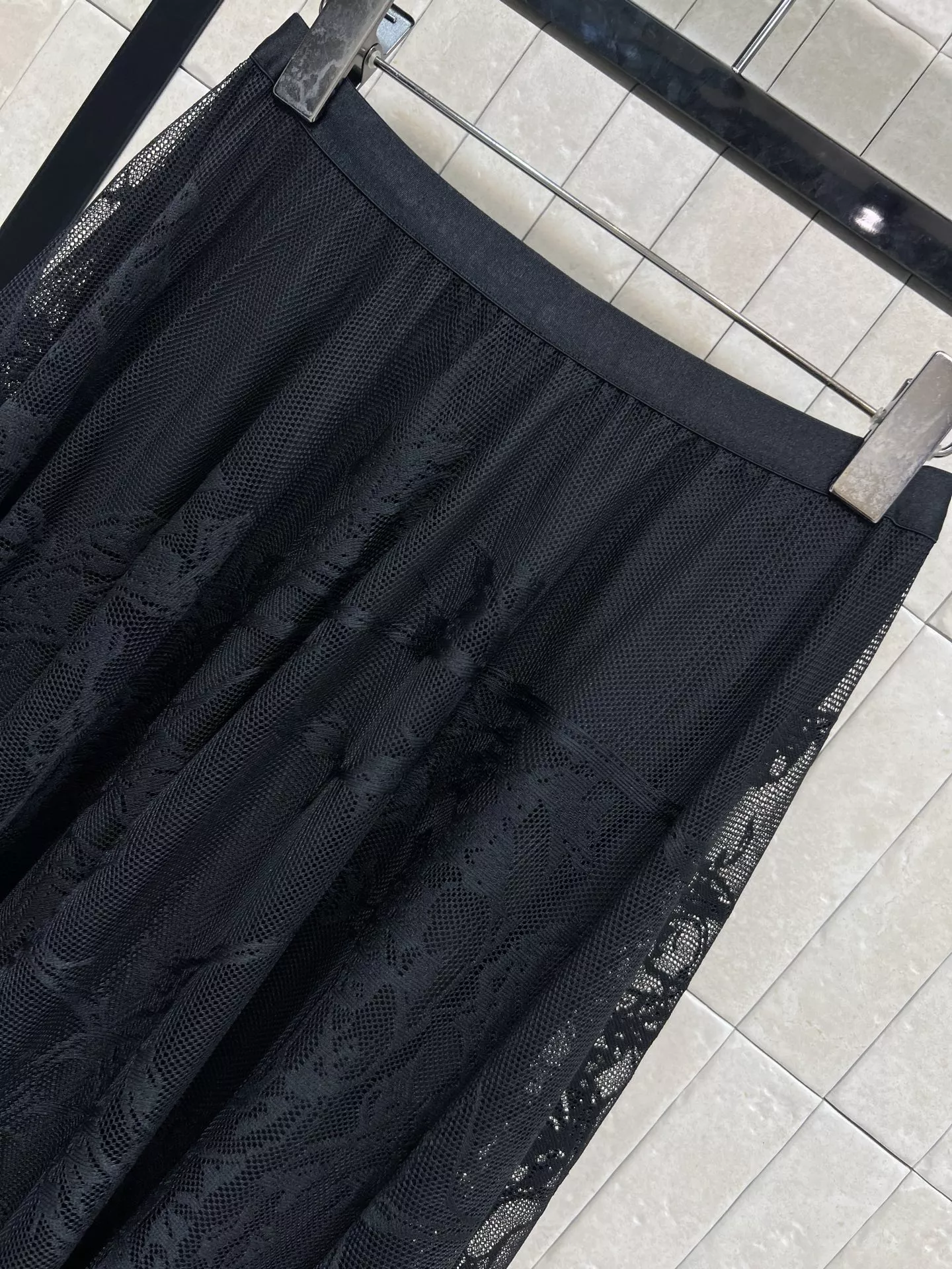 디올 기하학 패턴 레이스 롱 스커트 상세 이미지 17