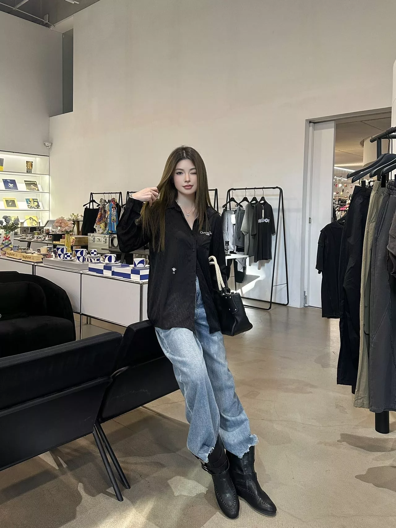 디올 자카드 레터링 카라 셔츠 상세 이미지 15