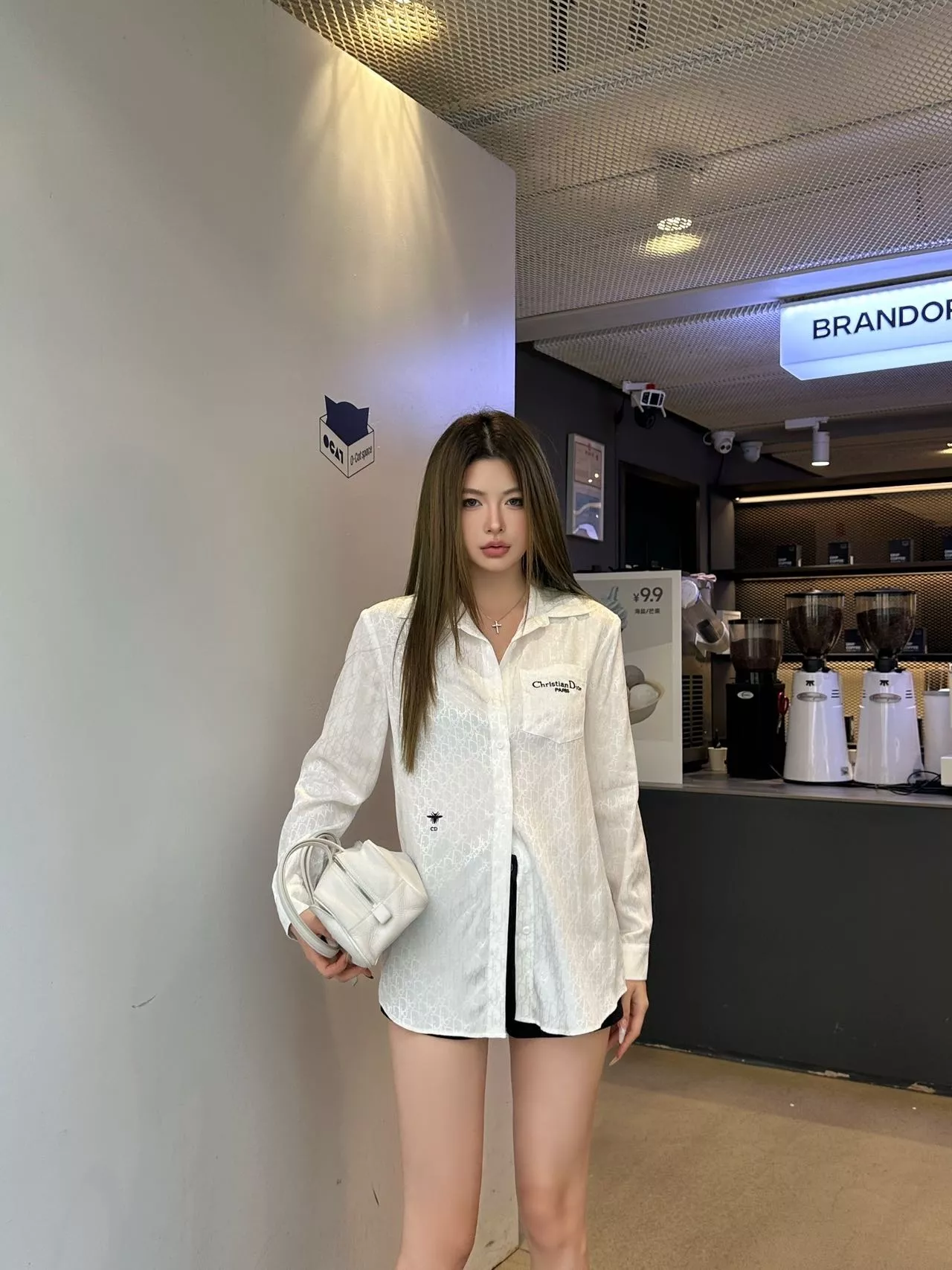 디올 자카드 레터링 카라 셔츠 상세 이미지 23