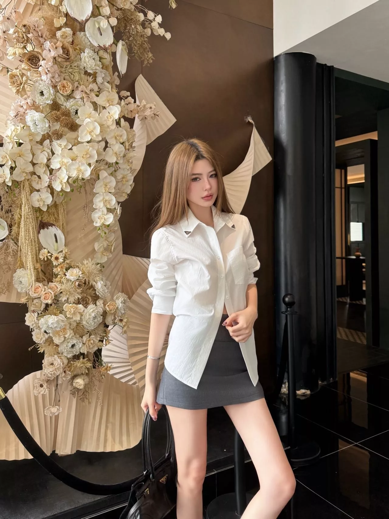 프라다 삼각 로고 포인트 코튼 카라 셔츠 상세 이미지 14