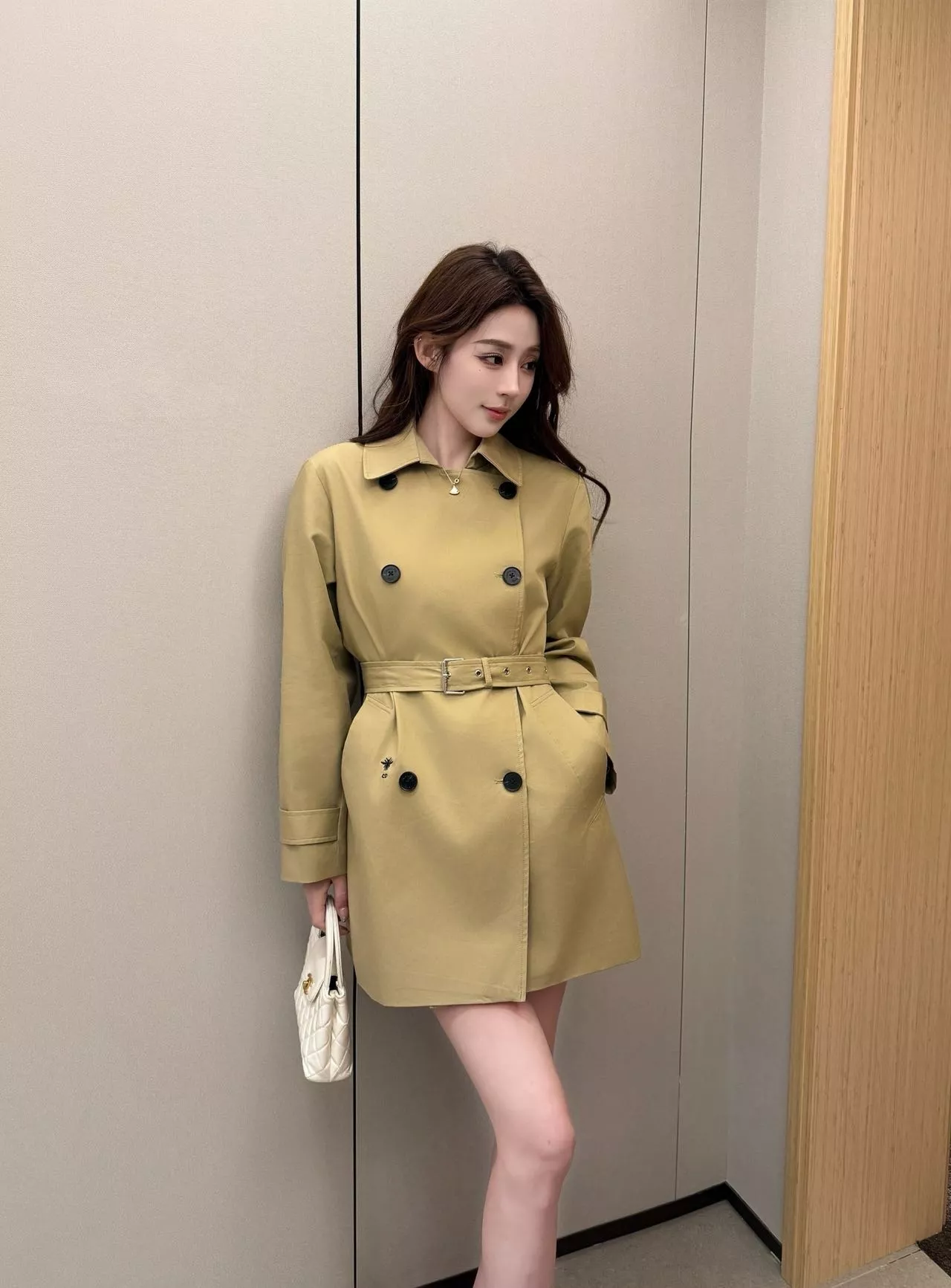 디올 카키 더블브레스트 트렌치 코트 상세 이미지 19