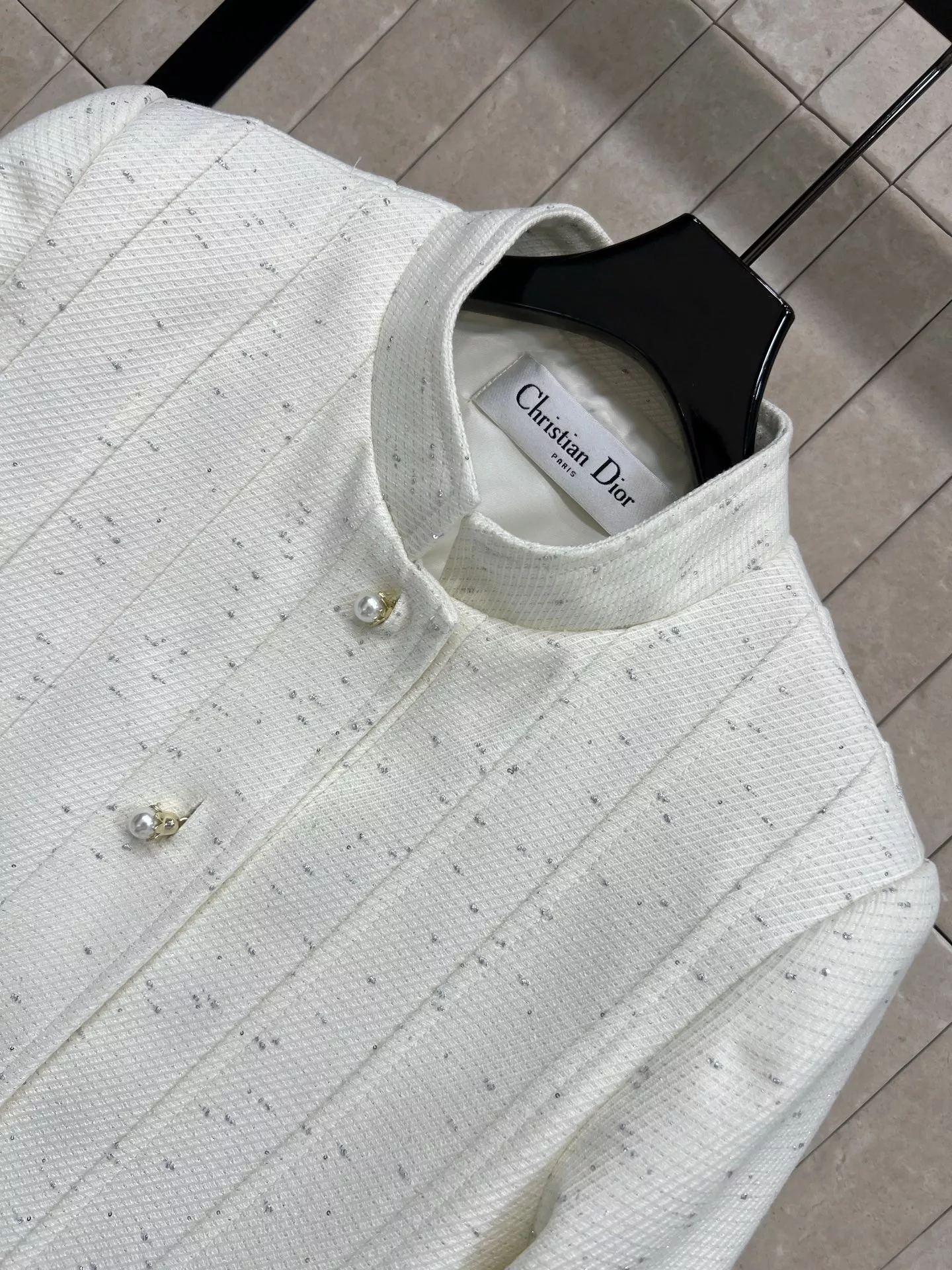 디올 진주 장식 울 크롭 자켓 상세 이미지 2