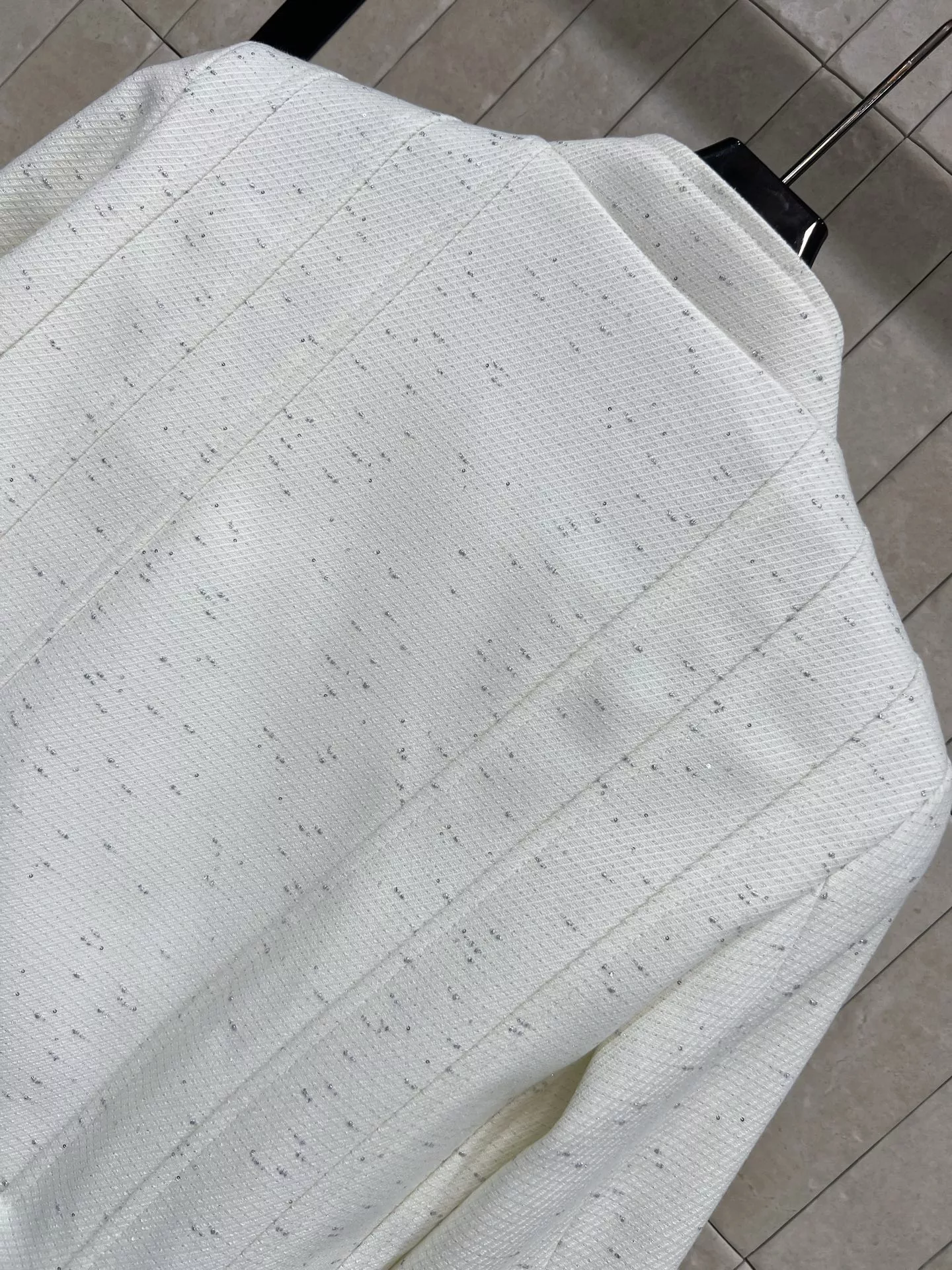 디올 진주 장식 울 크롭 자켓 상세 이미지 8