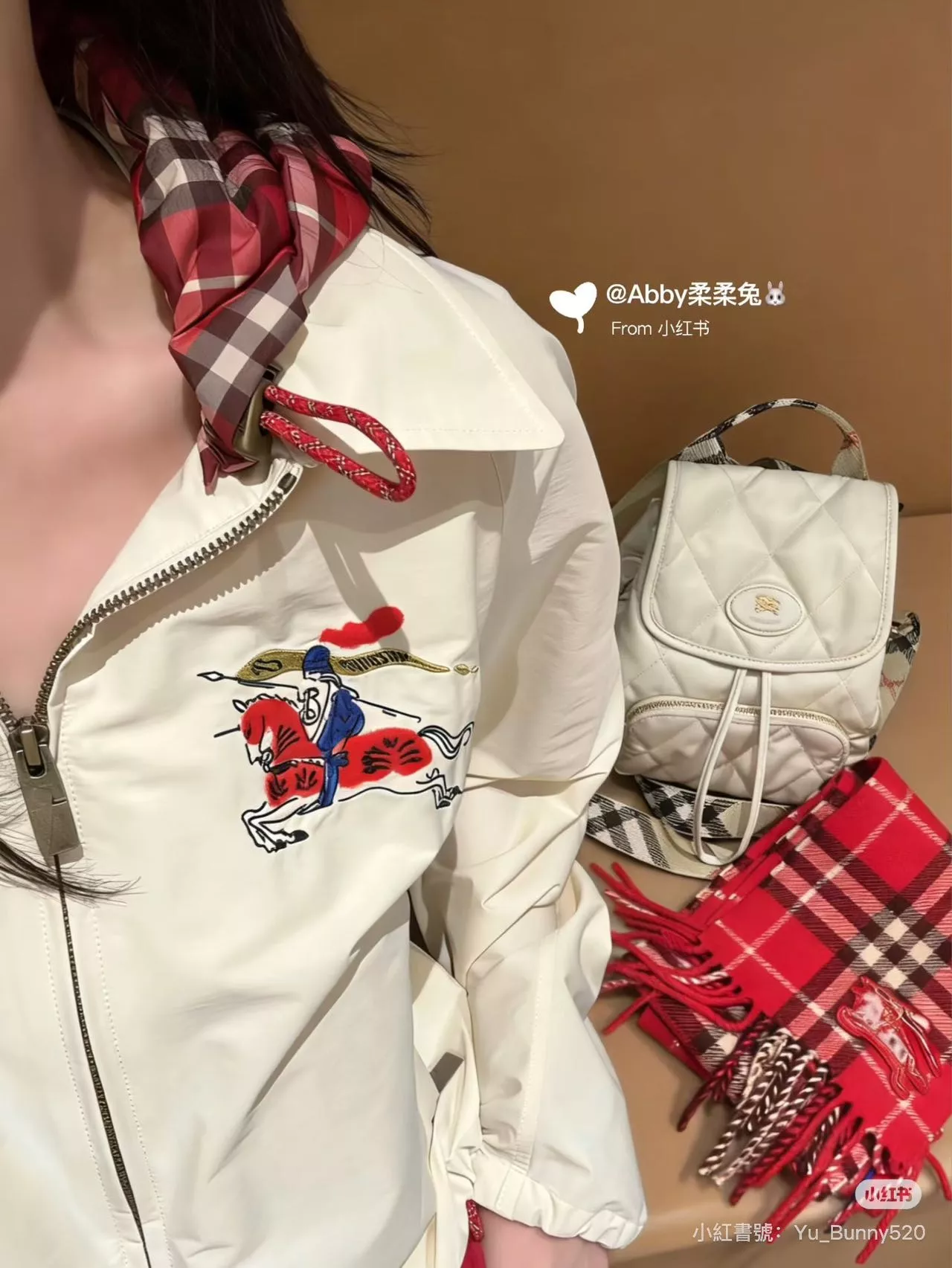 버버리 체크 탈부착 후드 숏 재킷 상세 이미지 19