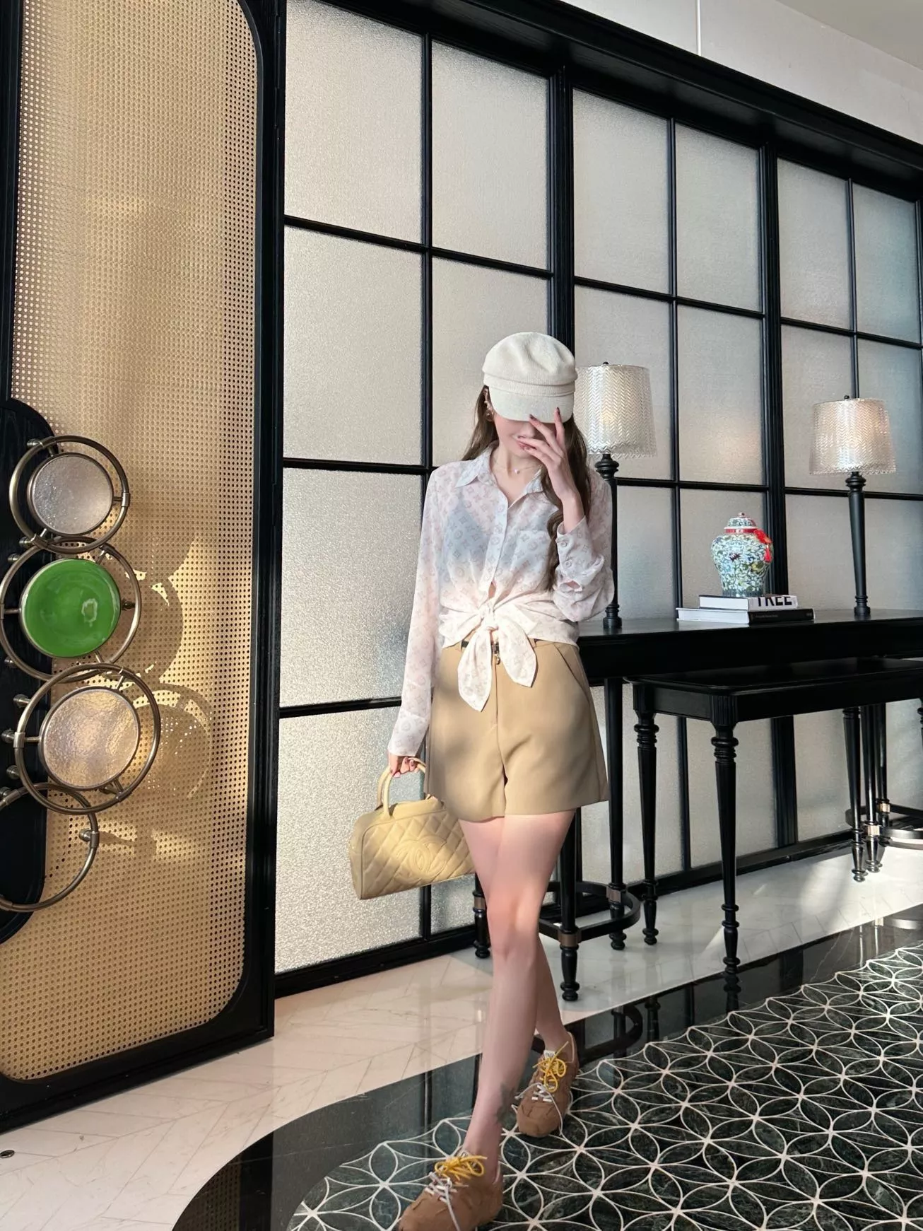 루이비통 모노그램 시스루 롱슬리브 셔츠 상세 이미지 17