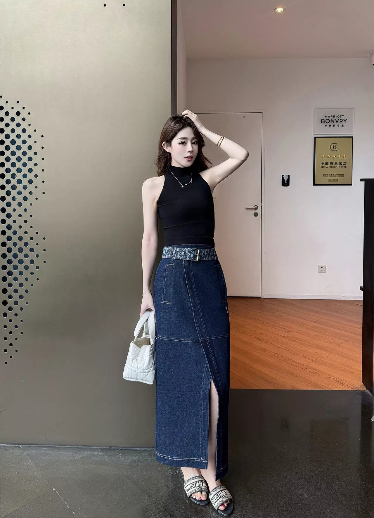 디올 데님 블루 모노그램 허리 스커트 상세 이미지 19