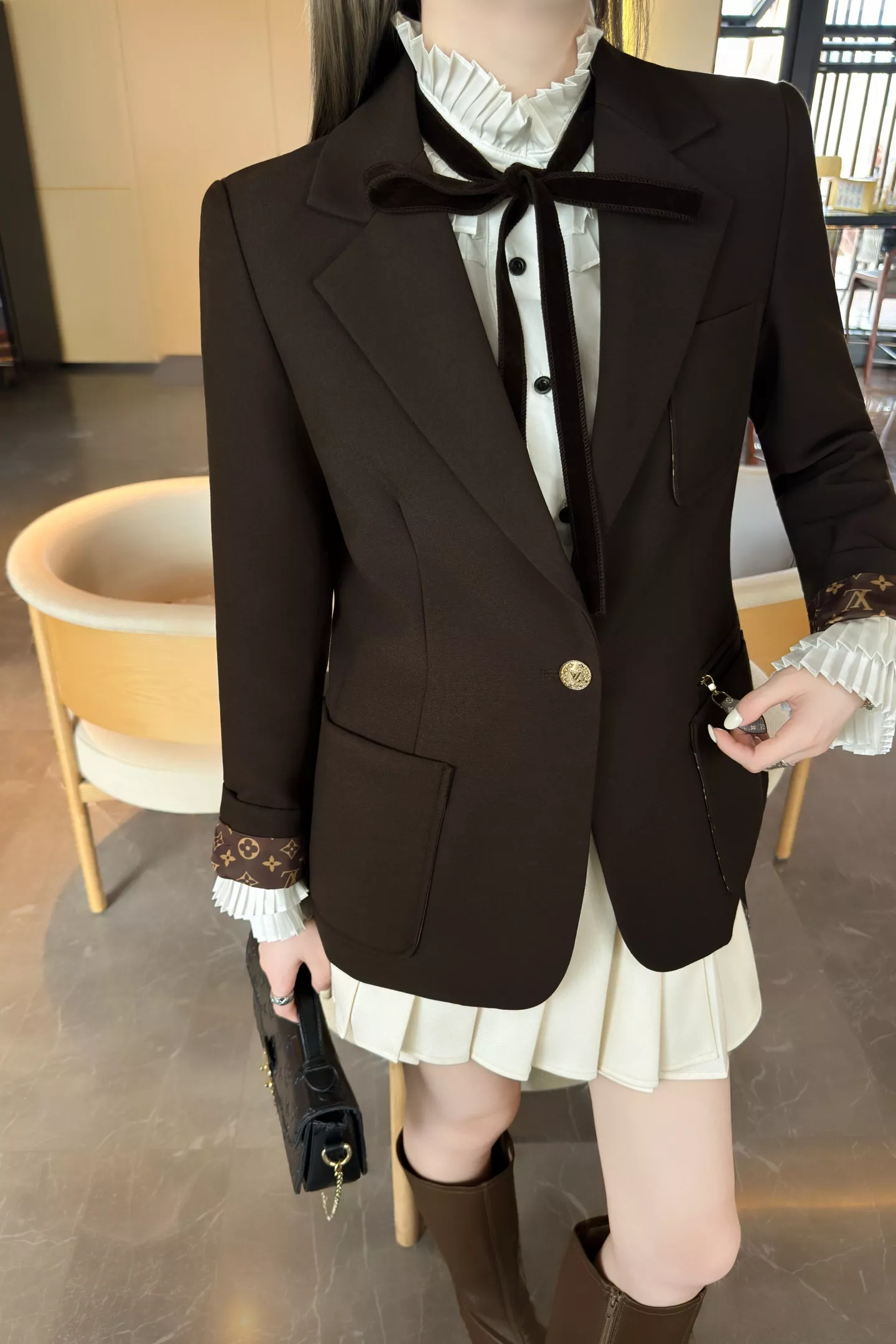 로로피아나 딥브라운 원버튼 테일러드 재킷 상세 이미지 33