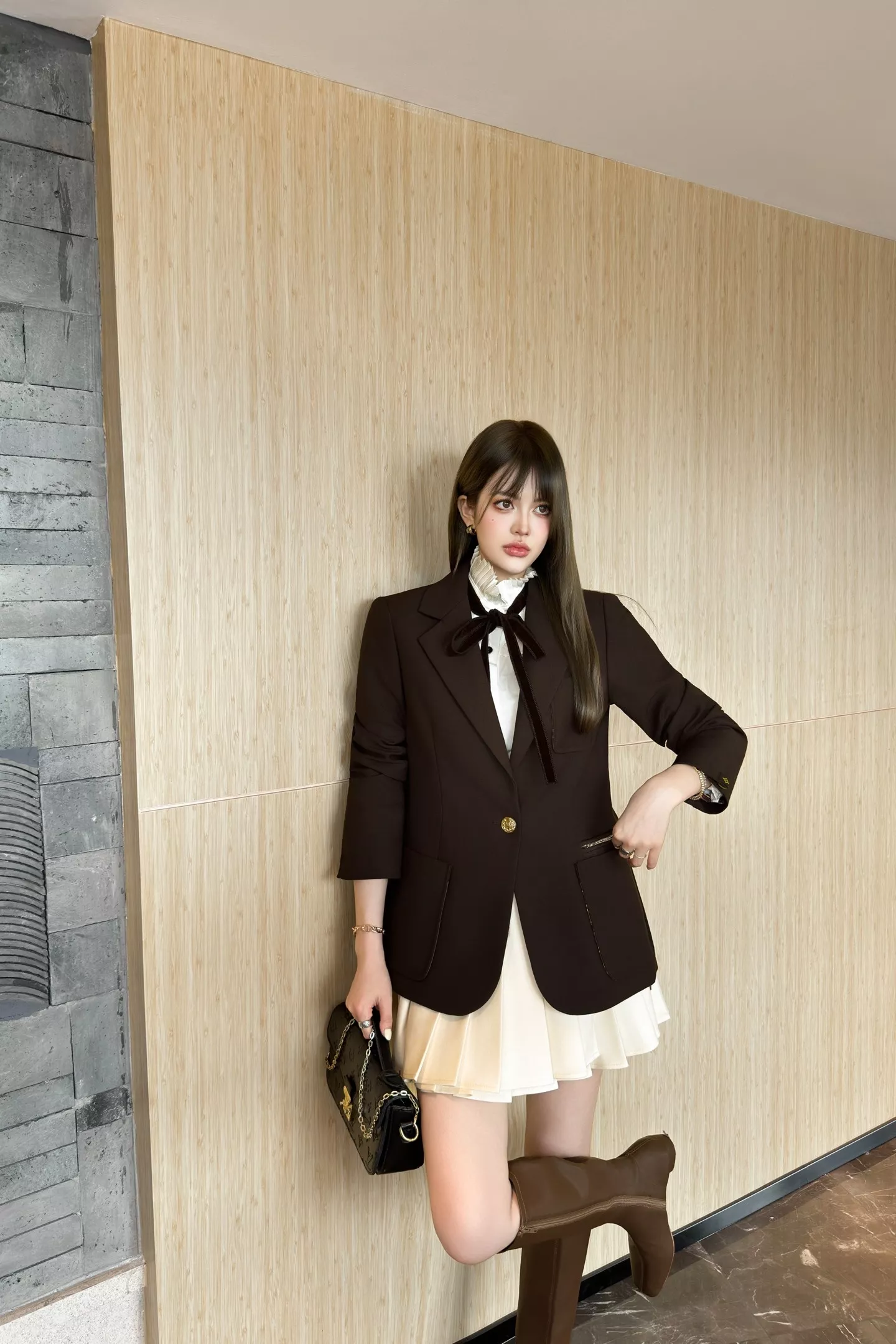로로피아나 딥브라운 원버튼 테일러드 재킷 상세 이미지 31